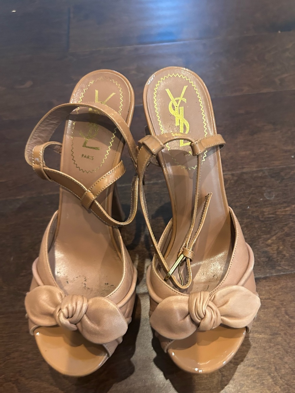 YSL SAINT LAURENT "POPPY" 105 BOW MARY JANE PLATFORM LEATHER DARK NUDE SANDALS